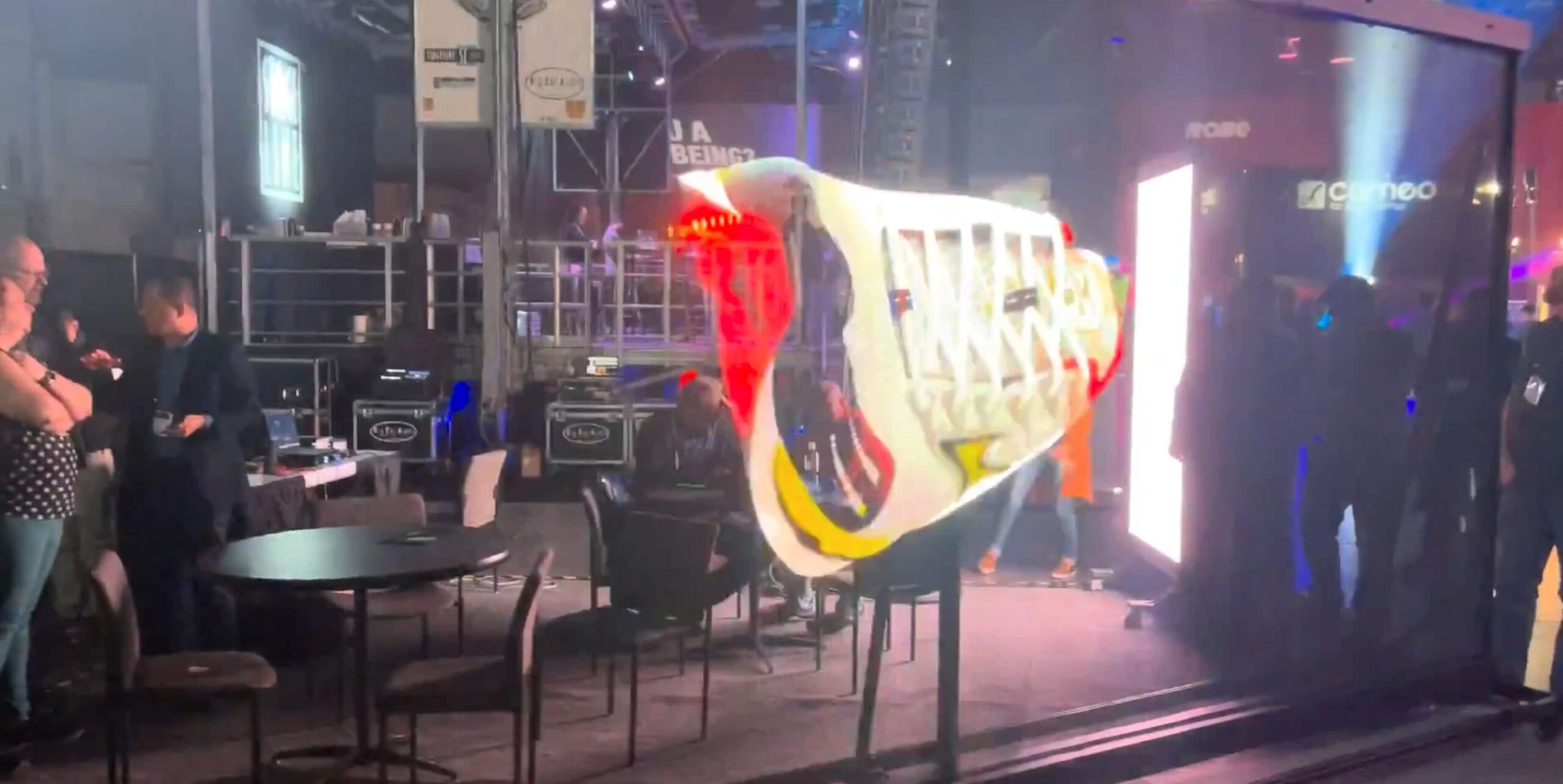 Transparent OLED Displays for tradeshow